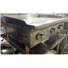 Image 2 : MRE STAINLESS STEEL NATURAL GAS GRIDDLE