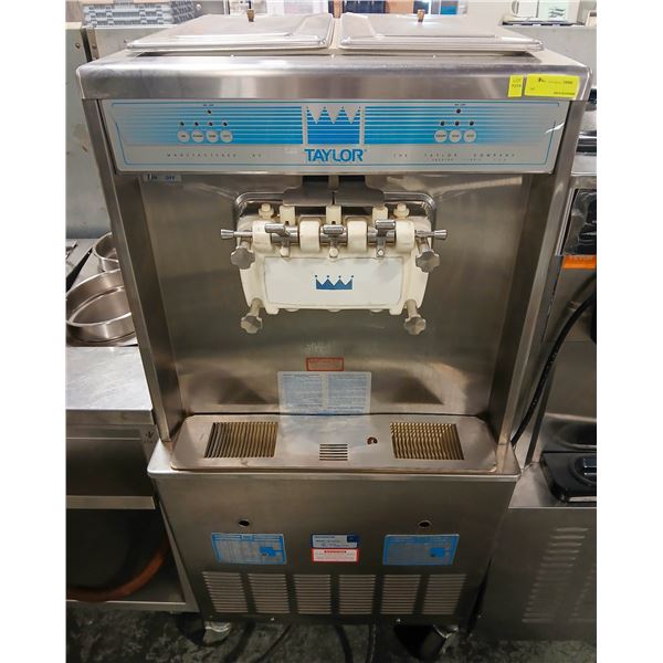TAYLOR TRIPLE HEAD ICE CREAM DISPENSER Y754-27
