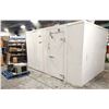 Image 1 : 9' x 12' COMBINATION WALK IN COOLER & FREEZER