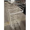 Image 1 : 4 WALLMOUNT PIZZA PAN / CUTTING BOARD WIRE RACKS