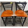 Image 1 : 2 METAL BAR HEIGHT CHAIRS W/ WOODEN SEATS