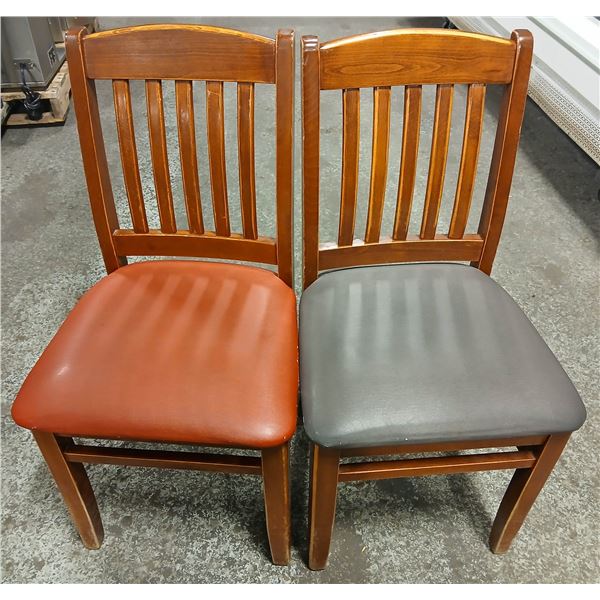 15 RED & BLACK DINING HEIGHT CHAIRS