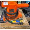 Image 1 : BLACK AND DECKER SANDER