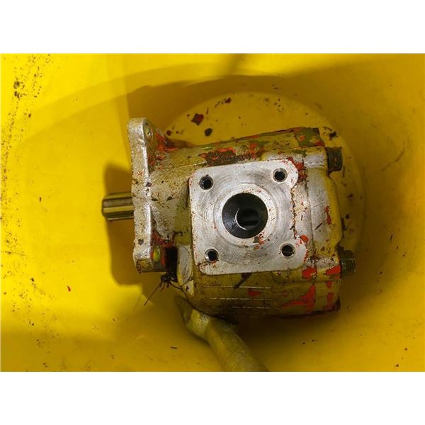 HYDRAULIC PUMP