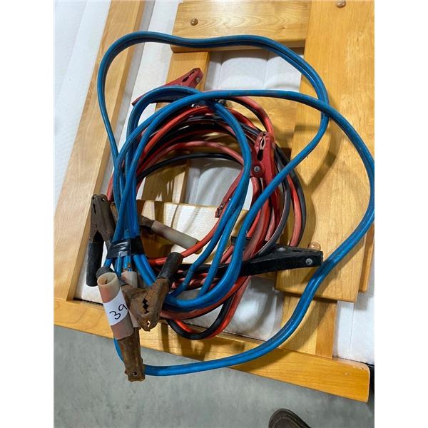 2 SET OF BOOSTER CABLES