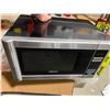 Image 1 : USED MICROWAVE