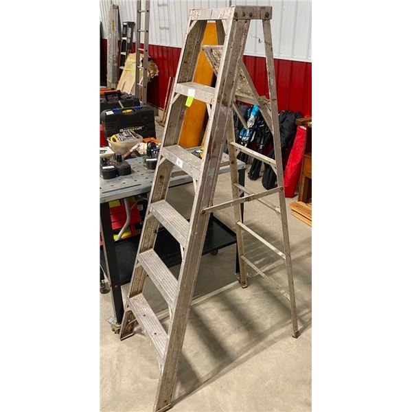 6FT STEP LADDER