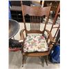 Image 1 : WOODEN ROCKING CHAIR