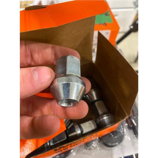 20 DODGE 1/2 TON 9/16IN WHEEL NUTS