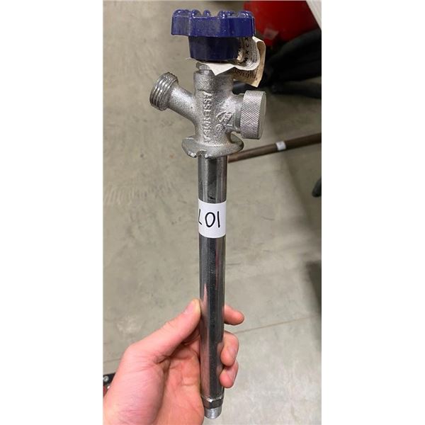 1/2IN X 10IN GATE VALVE