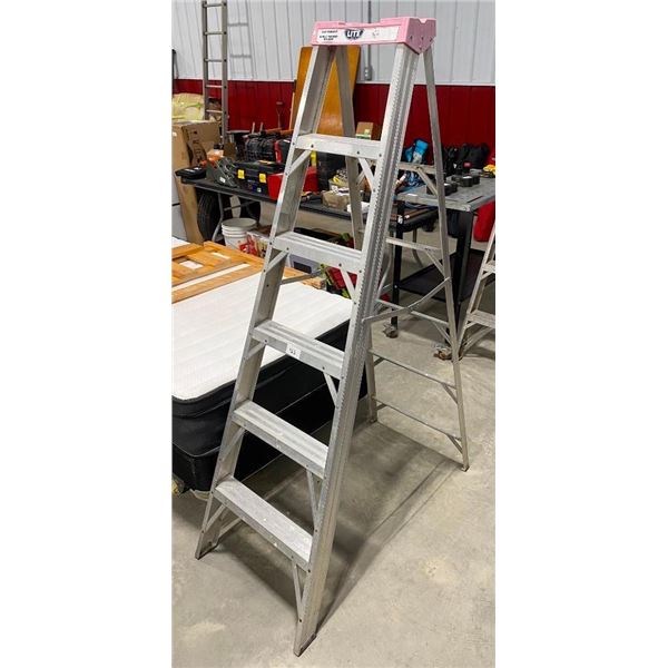 6FT STEP LADDER