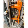 Image 2 : 10IN RIDGID FOLDABLE TABLE SAW WITH EXTRA ACCESSORIES
