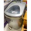 Image 1 : MASTER CHEF ICE MACHINE