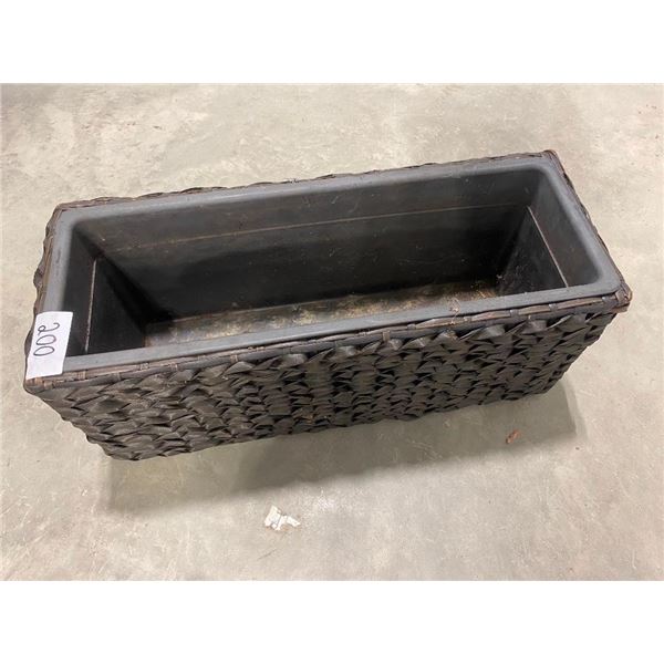 18.5X6IN FLOWER BASKET