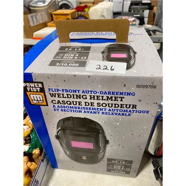 WELDING HELMET