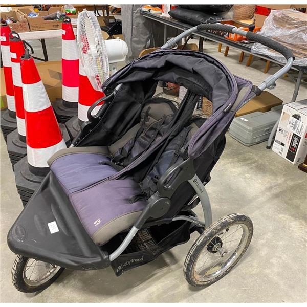 TWO-SEATED DOUBLE STROLLER