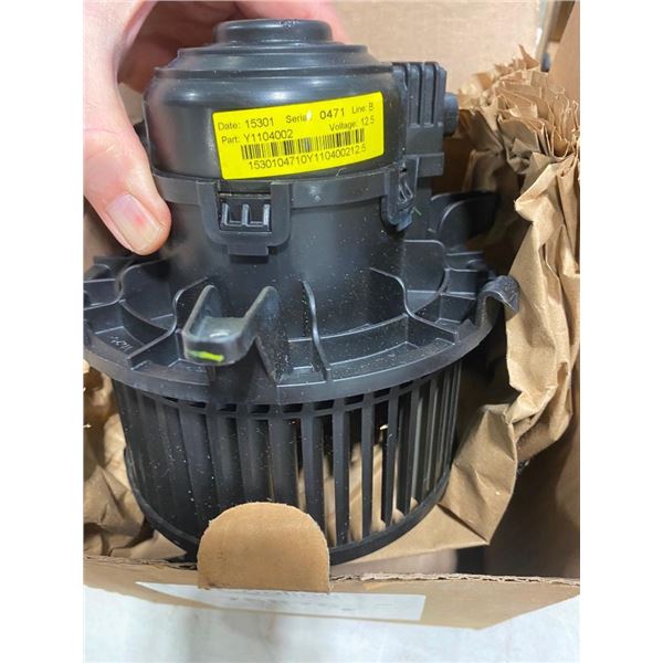 BLOWER MOTOR - PART NUMBER IN PIC