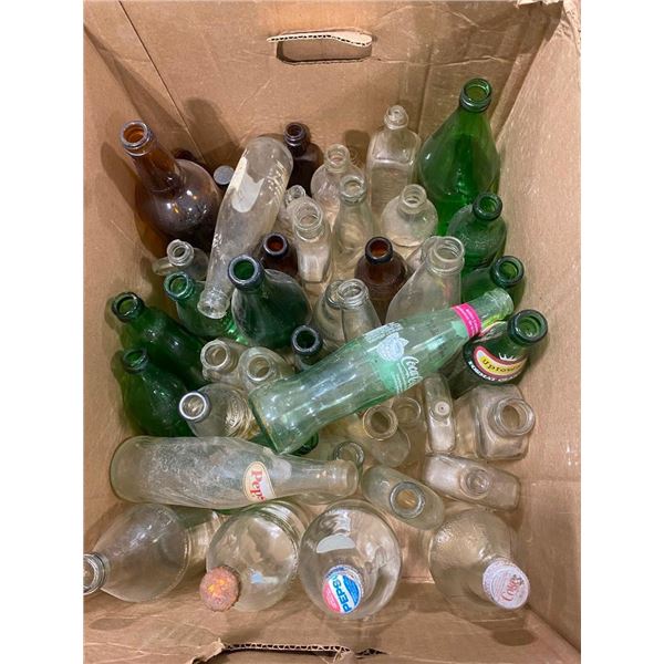 BOX LOT OF ASSORTED BOTTLES