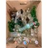 Image 1 : BOX LOT OF ASSORTED BOTTLES