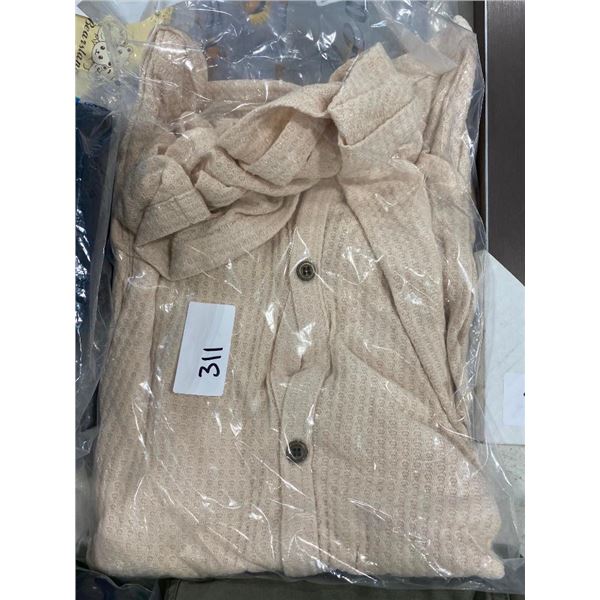 WOMENS SIZE L LONG SLEEVE SHIRT