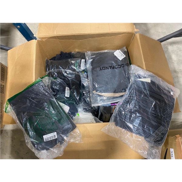 BOX LOT OF ASSORTED SIZE CLOTHES