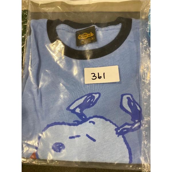 KIDS SIZE M SNOOPY T SHIRT