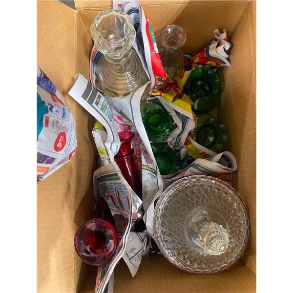 BOX OF ASSORTED GLASSWARE AND DISHES