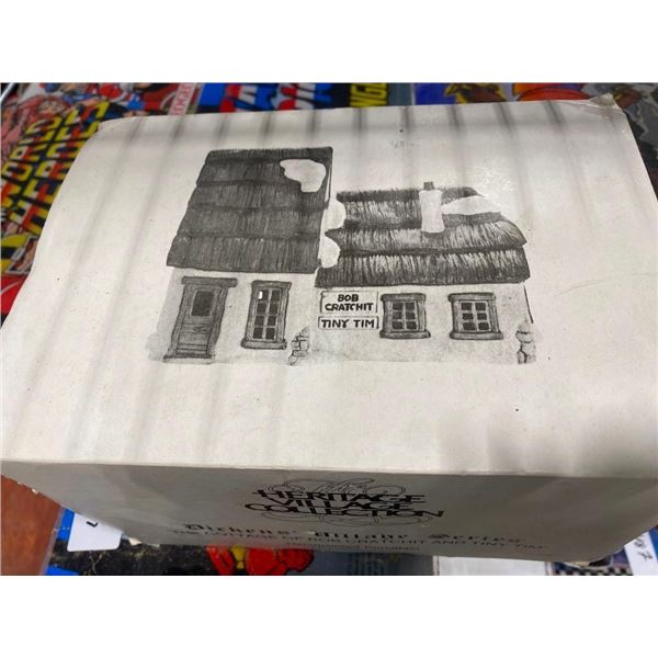 PORCELAIN DECORATIVE CHRISTMAS HOUSE