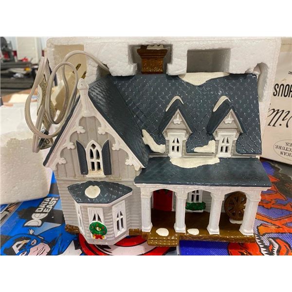 PORCELAIN DECORATIVE CHRISTMAS HOUSE