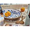 Image 1 : TULA 3-PC SERVING BOWL AND UTENSILS SET