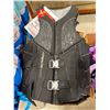 Image 1 : HYPER LITE SIZE M LIFE JACKET
