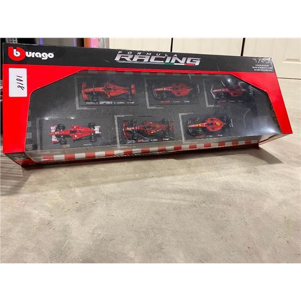COLLECTIBLE F1 RACE CAR DISPLAY
