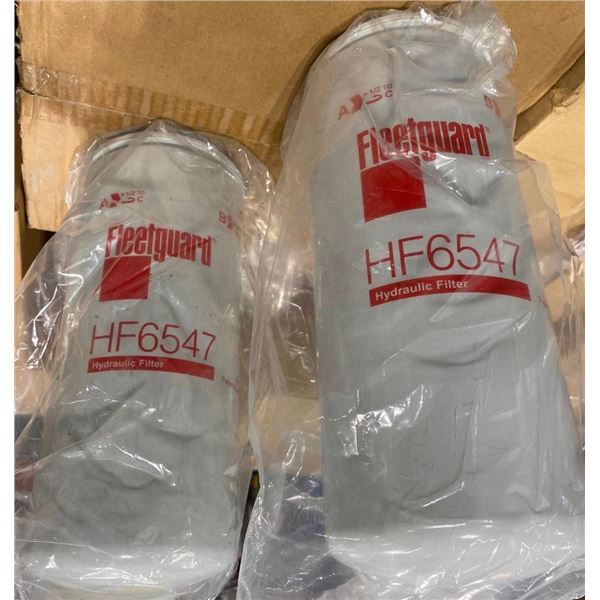 2 FLEETGUARD HYDRAULIC FILTERS - PART NUMBER IN PICTURE