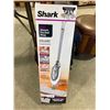 Image 1 : SHARK STEAM FLOOR CLEANER