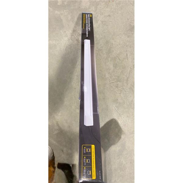 46IN KODA MULTIDIRECTIONAL SHOP LIGHT