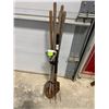Image 1 : ASSORTED HAND TOOLS