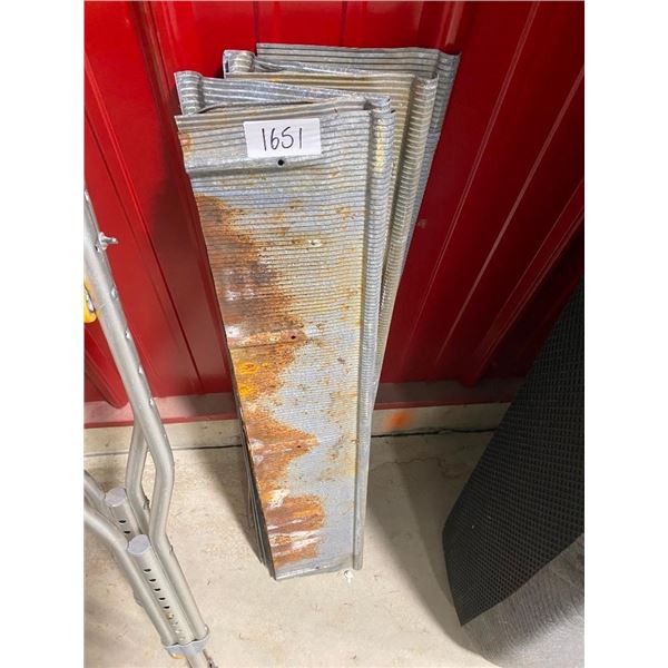 10 PIECES OF TIN