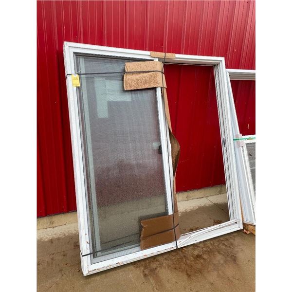 6FT SLIDING PATIO DOOR - BOTTOM KICK PLATE SLIGHTLY DAMAGED AND SCREEN IS TORN