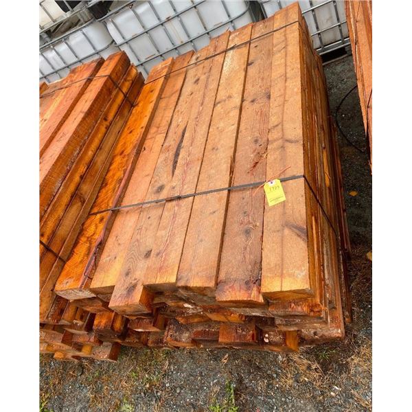 BUNDLE OF 70IN LUMBER - ASSORTED THICKNESS FROM 3-4.5IN