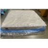 Image 2 : Sealy King Size Mattress