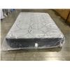 Image 2 : Sealy Queen Size Mattress