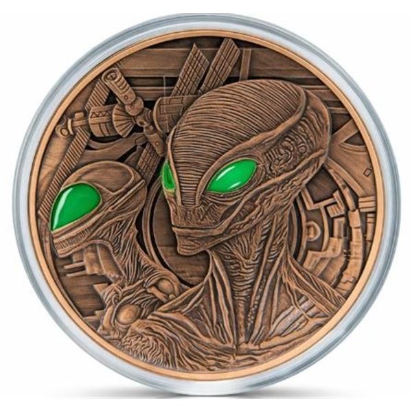 5 OZ .999 FINE COPPER ROUND. COLOURIZED ALIEN.