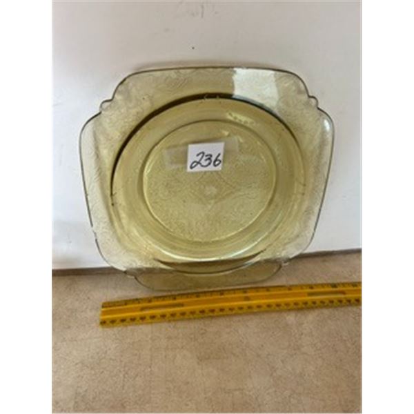 9” Yellow Glass Depression Plate