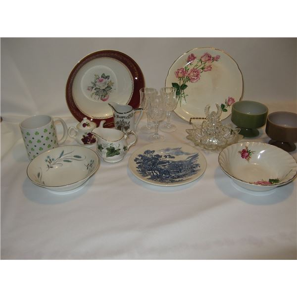 Lot of Vintage Glassware & Porcelain Dishes
