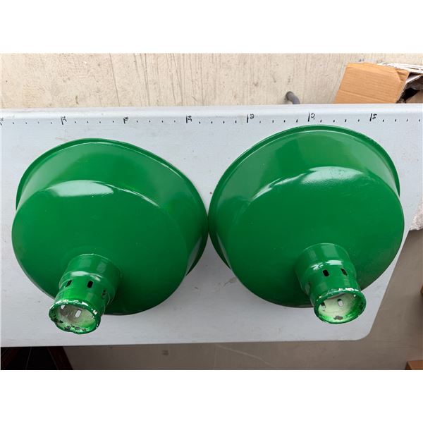 Green Enamel Light