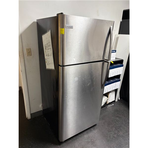 Frigidaire  SS  Ref/Freezer