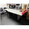 Image 1 : Conference Table w/4 Asst Chairs
