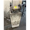 Image 1 : Bench Grinder, Parts Washer Pedestal
