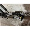Image 2 : Cylinder Heads on Floor - 10