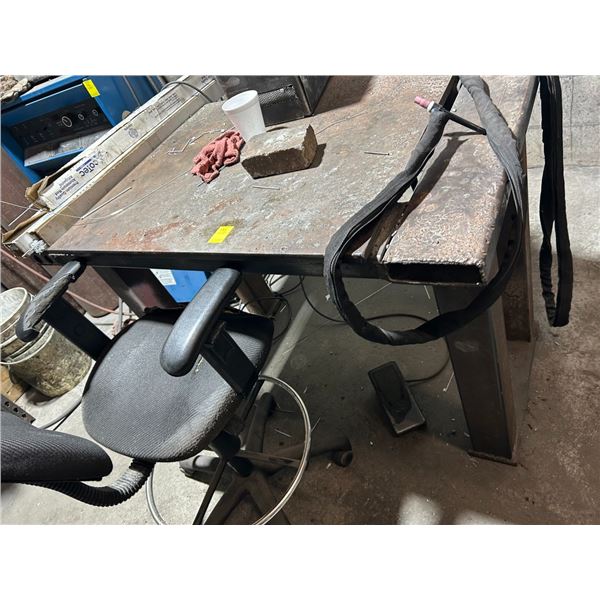 Steel Welding Table w/Stool